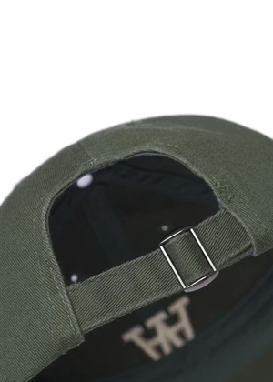 Eli cap Grape Leaf Wood Wood 